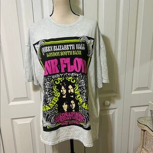 Graphic Band T-Shirt with Pink Floyd Design